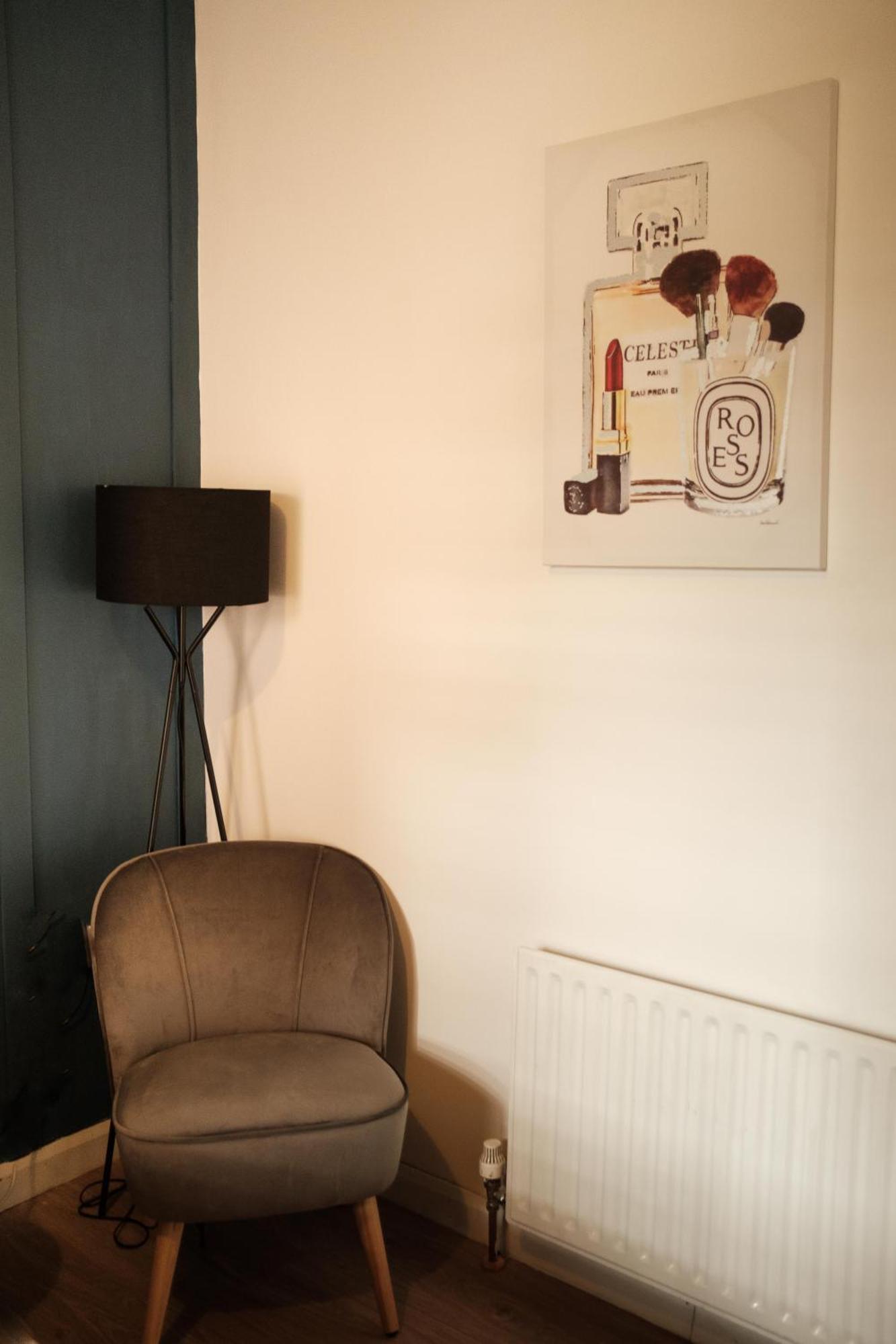 Antrim Road Apartments Белфаст Екстериор снимка