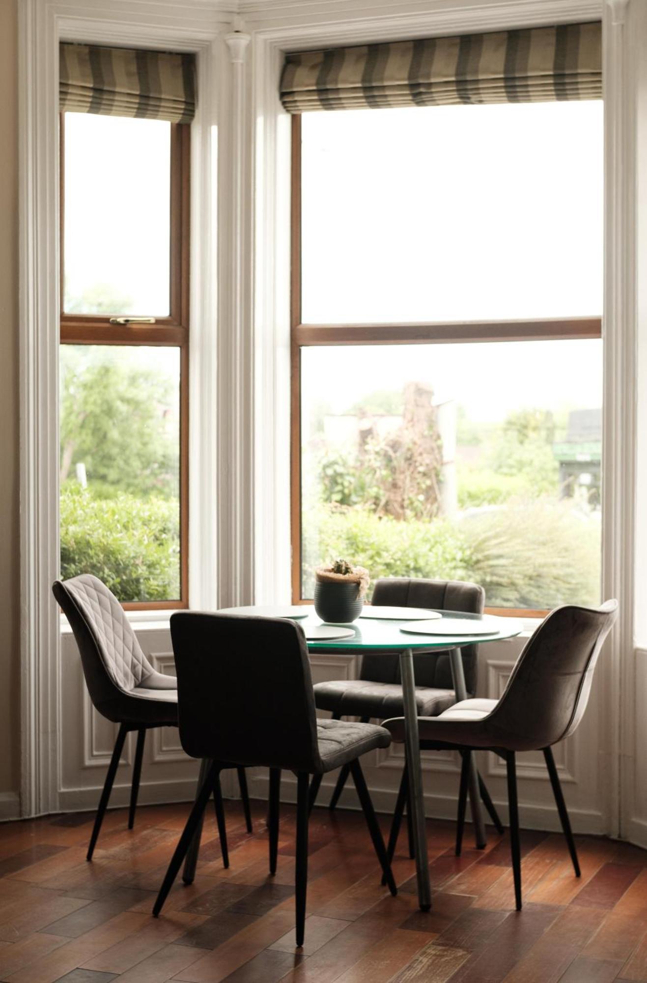 Antrim Road Apartments Белфаст Екстериор снимка