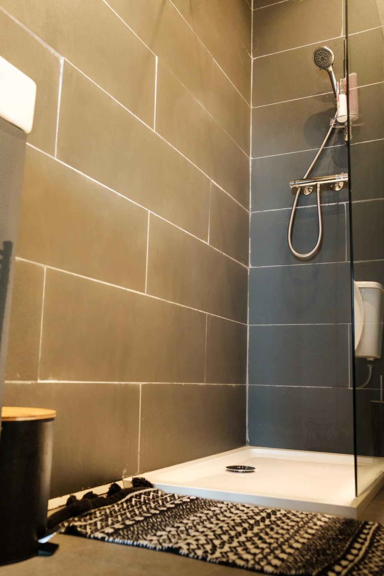 Antrim Road Apartments Белфаст Екстериор снимка