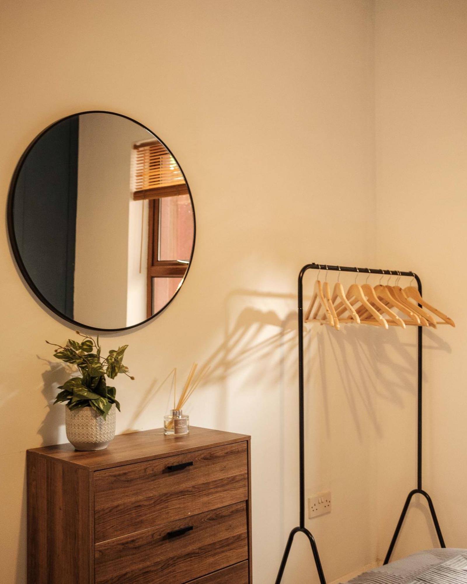 Antrim Road Apartments Белфаст Екстериор снимка